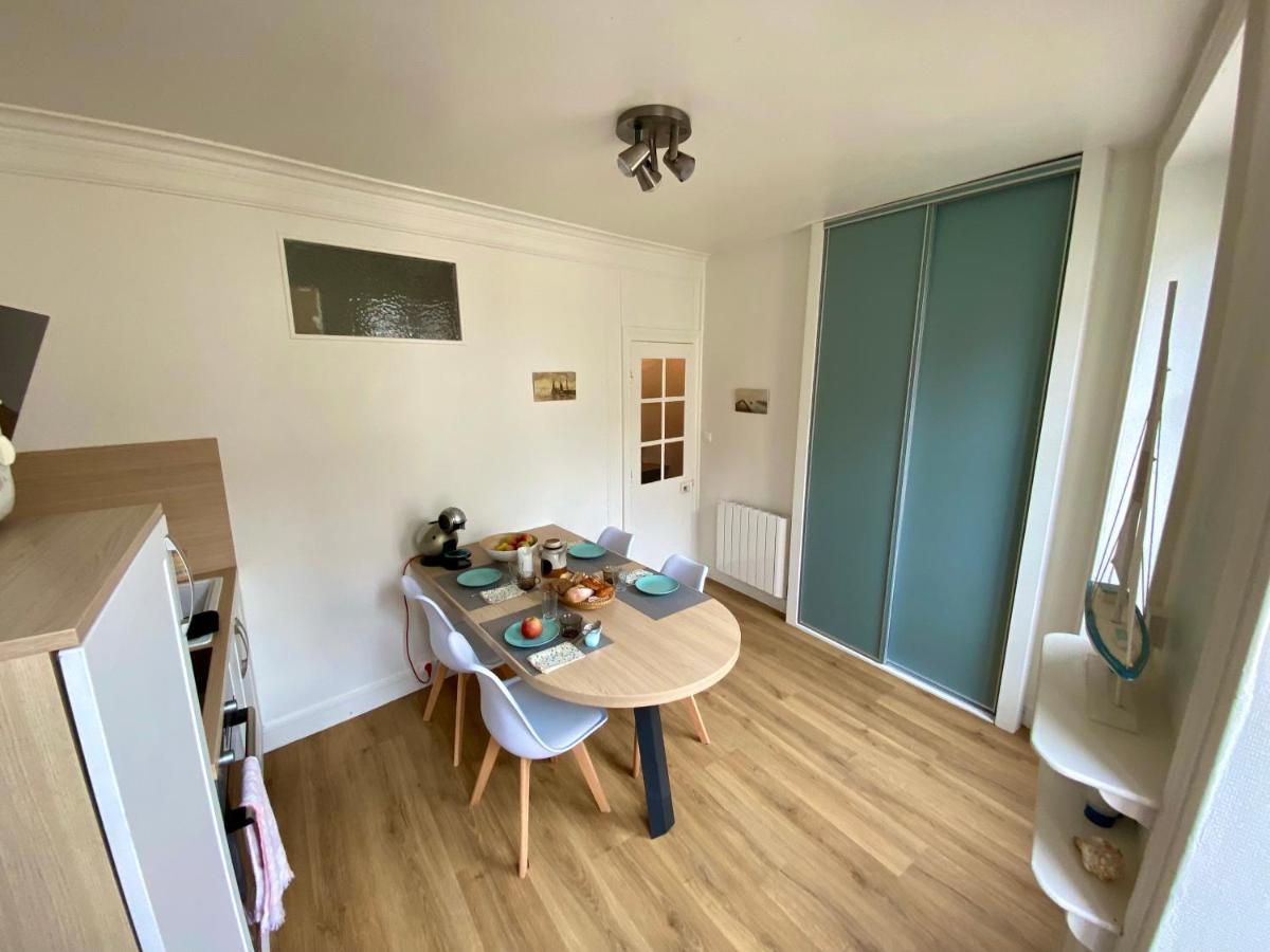 Charming Fisher House On The Seaside Grandcamp-Maisy Eksteriør bilde
